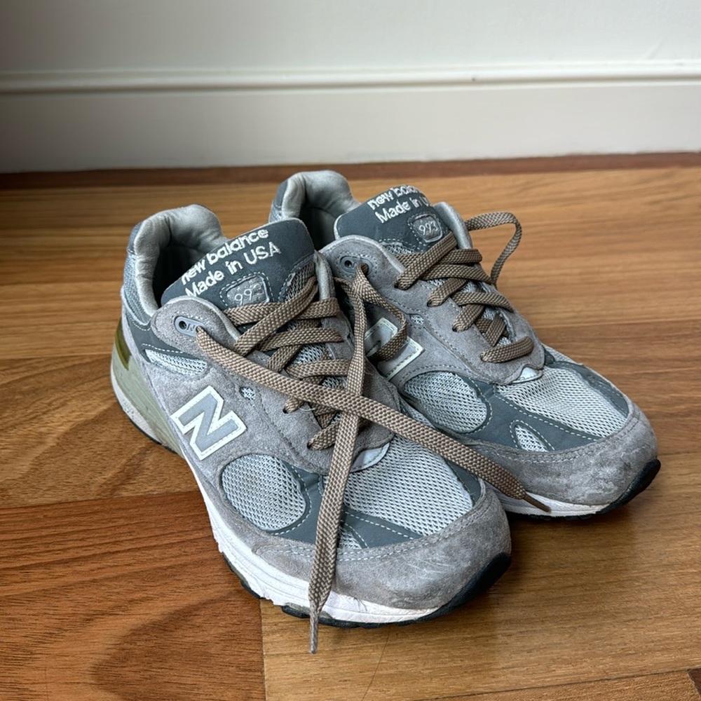 COPY - New Balance v993 Sneakers